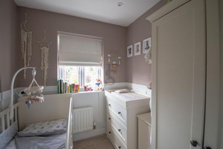 3 bedroom semi-detached house to rent - Photo 3