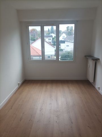 BRUNOY - PROCHE CENTRE VILLE ET COMMERCES - Photo 3