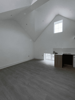 York Mews, Ilford, IG1 - Photo 1