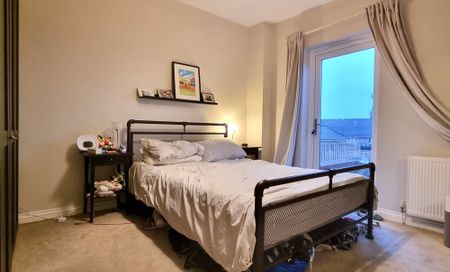 110 Lordship Lane, London, SE22 - Photo 3