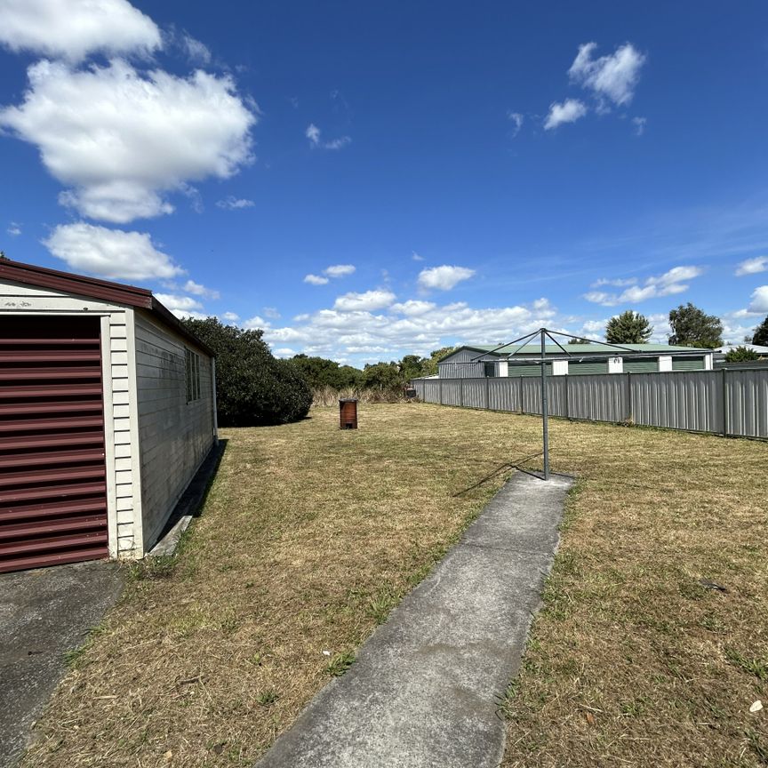 Family home on Uenuku Street - Photo 1