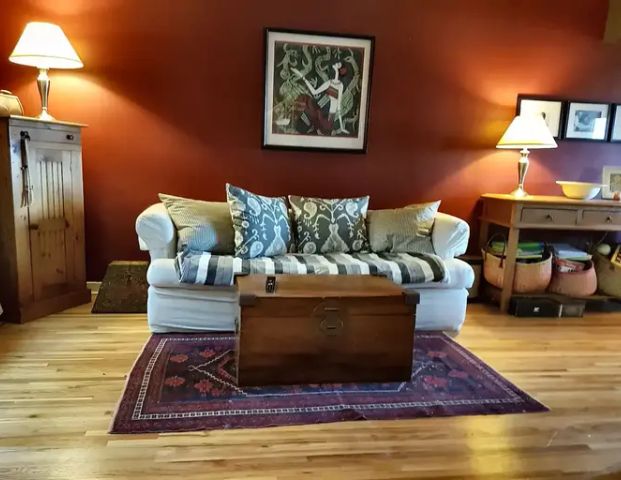 Stanley Park duplex, large yard, pets OK, immediate possession | 4522 Stanley Park SW, Calgary - Photo 1