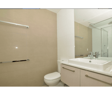 New Lifestyle In a Central City Location! - Photo 5