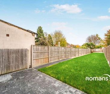 Newcroft Close, Uxbridge, UB8 - Photo 3