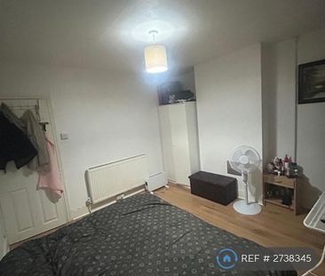 1 bedroom semi-detached house to rent - Photo 4