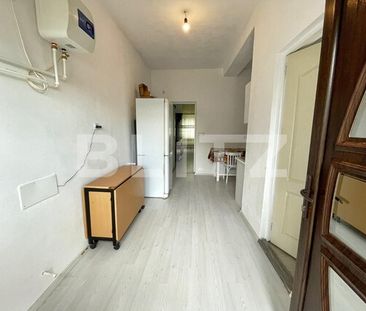 Garsoniera 40mp, curte proprie, centrala termica, zona Popoveni - Fotografie 1