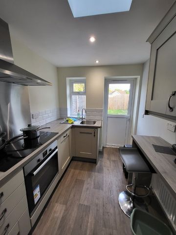 5 bed terraced house to rent in Beecheno Road, Norwich, NR5 - Photo 5