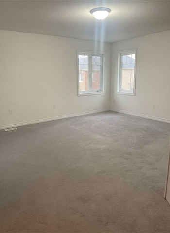 For Lease - 983 Barton Way, Innisfil, Ontario - Photo 4