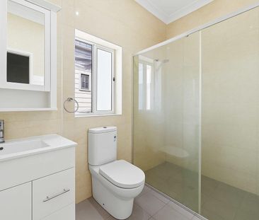 Spacious Family Home - Large block - Photo 4