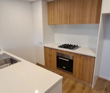 “Low Maintenance Lifestyle with Parkland Views” - Photo 2