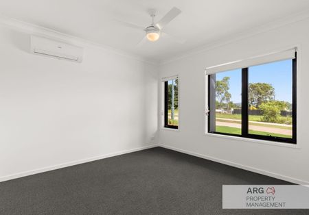 19 Zamia Close, Upper Caboolture, QLD, 4510 - Photo 5
