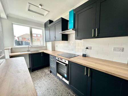 Elson, Gosport - Photo 5