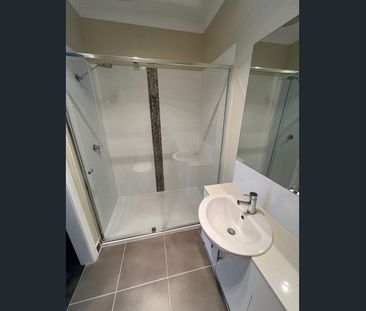 77 Golden Wattle Drive, Mount Duneed, Vic 3217 - Photo 6