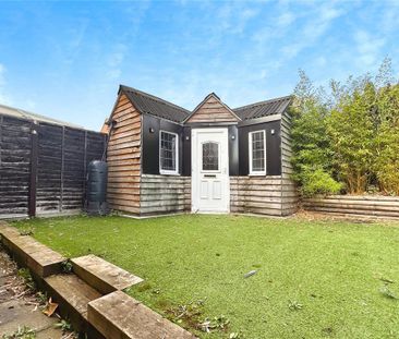 2 bedroom semi-detached house to rent - Photo 2