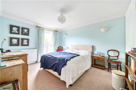 2 bedroom semi-detached bungalow to rent - Photo 3