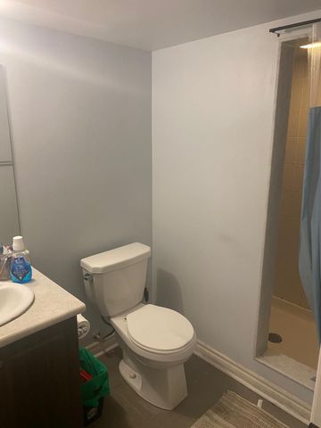 For Lease - 16 Golden Springs Drive, Brampton, Ontario - Photo 3