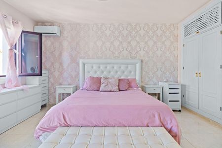 El Paraiso, El Paraiso, Málaga - Photo 4