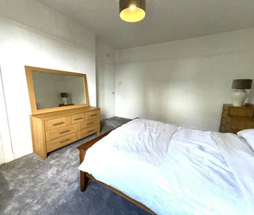 Flat to rent on - Photo 4
