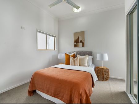 LARGE BALCONY WITH 2 CAR SPACE IN THE HEART OF SPRING HILL! - Photo 4