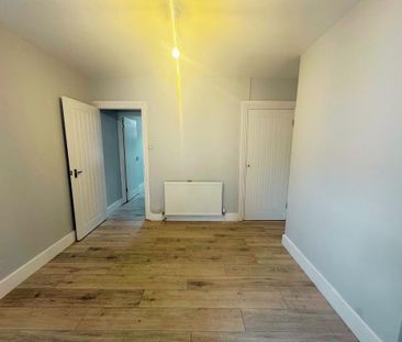 2 bedroom house to rent - Photo 3