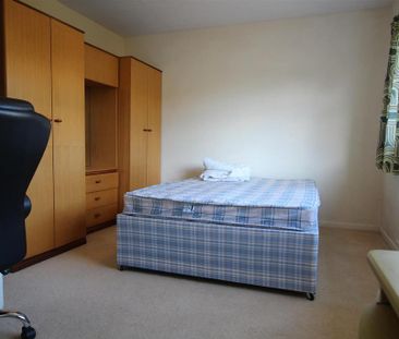 4 bedroom house to rent - Photo 3