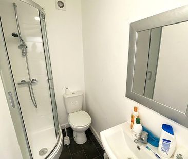 1 bedroom property to rent - Photo 4