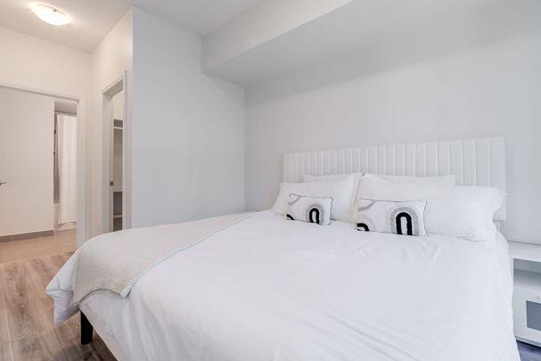 For Lease - 16 Concord Place Unit# 337, Grimsby, Ontario - Photo 1