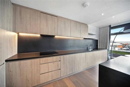 Montserrat Road, London, SW15 - Photo 5