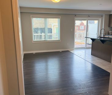 For Lease - 420 Sixteen Mile Drive, Oakville, Ontario - Photo 6