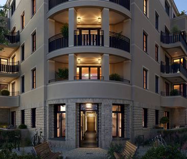 Schöne und ideal geschnittene 2-Zi.-Wohnung mit Balkon - hell und b... - Foto 1