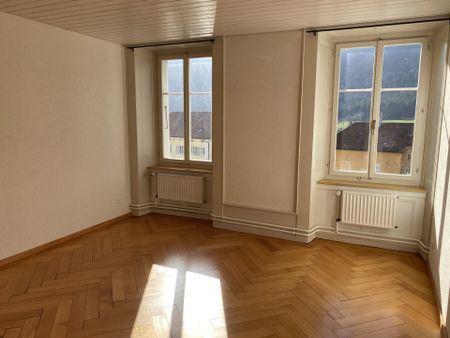 St-Imier, bright 2.5-room apartment on the 1st floor - Photo 4