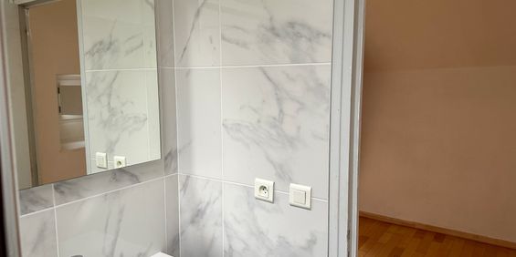 Location Appartement T2 avec terrasse - Hyper centre - Photo 3