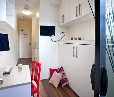 Partially furnished apartments - Photo 3