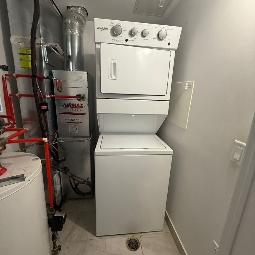 For Lease - 95 Attmar Drive Unit# 112, Brampton, Ontario - Photo 1