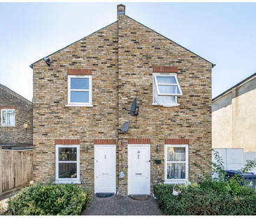 Modern Two Bedroom Maisonette for Rent in London, W7 - Photo 2
