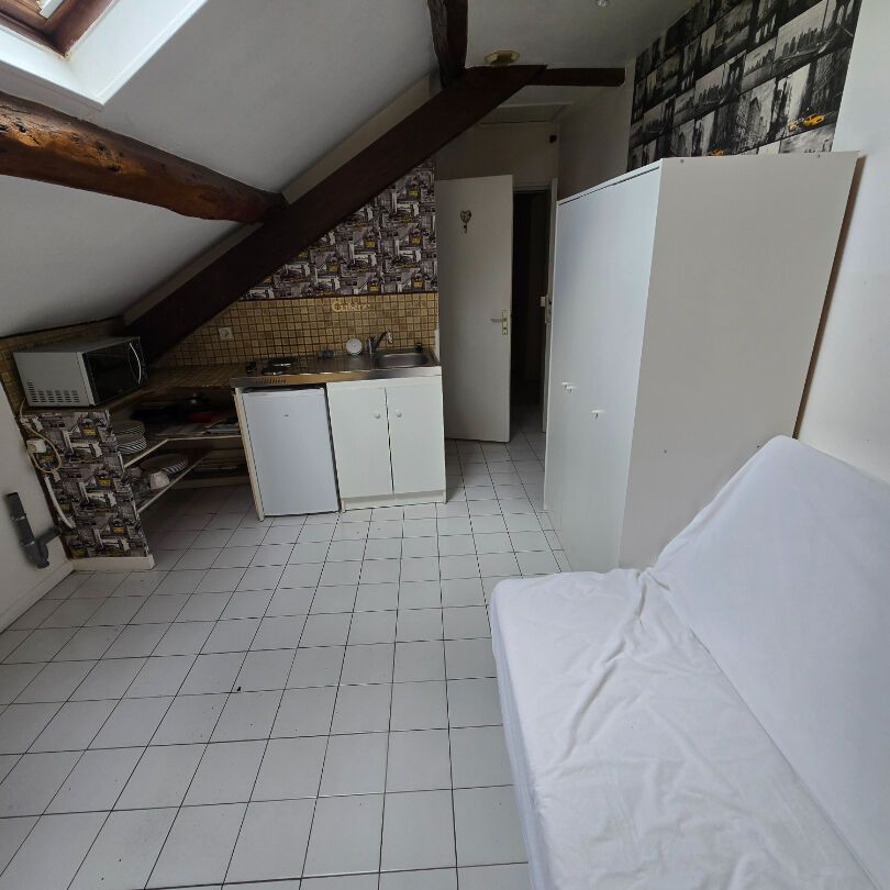 Studio meublé - centre-ville de Beaumont-sur-Oise - 17.14m² , Beaumont sur oise - Photo 1