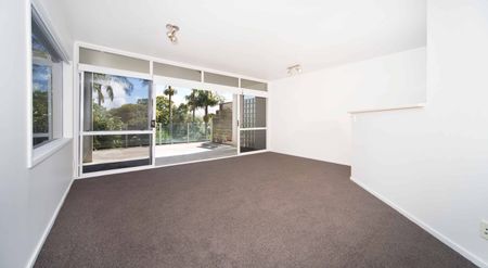 THE PALMS - HERNE BAY - Photo 4