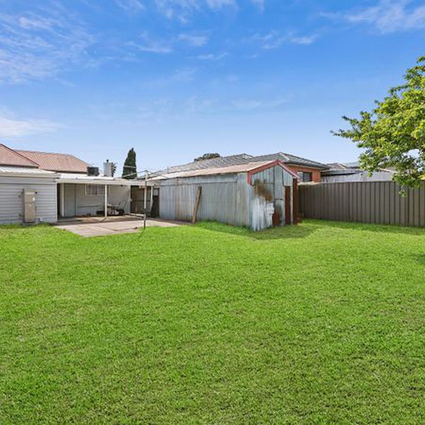 81 Argyle Street, Fawkner. - Photo 1