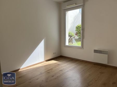 Location Appartement 3 pièces 64m² ST NAZAIRE 44600 - Photo 2