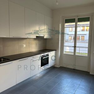 GENEVA – SUBLIME APARTMENT WITH BALCONY - Photo 3