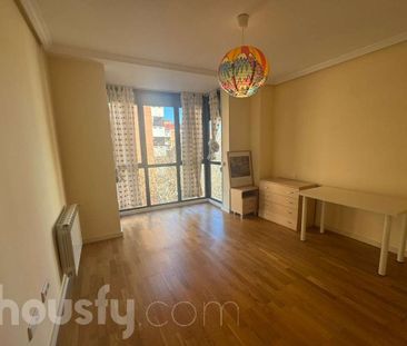 Piso de alquiler en Calle de Trefacio, ., Canillas - Photo 4