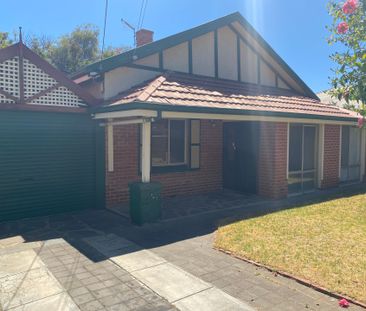 Spacious Character Home with Generous Private Yard - Photo 6