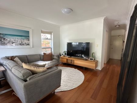 Bondi Beach - Photo 3