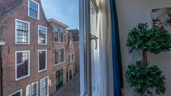 Te huur: Huis Langebrug in Leiden - Foto 1