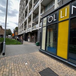 2 Bed Flat, Orion House, E1 - Photo 2