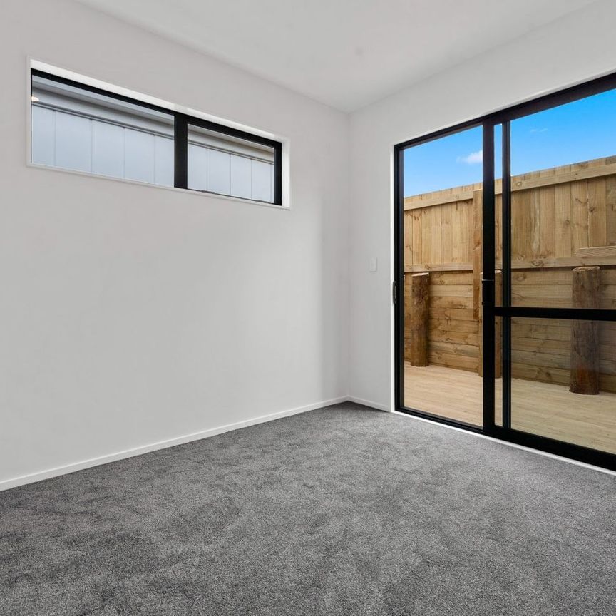 16 Taukahiwi Road, Pukekohe, Auckland - Photo 1