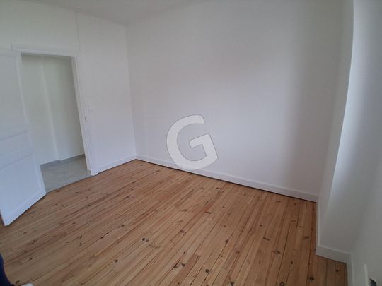 Location Appartement 4 pièces 82m² - Photo 1