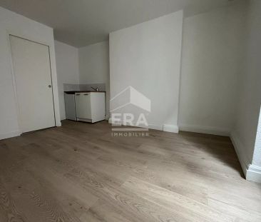 À louer - Studio refait à neuf au coeur du centre historique d'Orléans - Photo 6