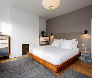 3 bedroom terraced house to rent - Photo 3