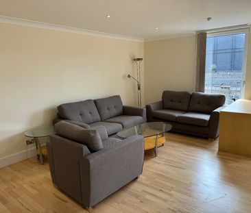 2 Bed Flat, Argyle Street, G2 - Photo 2